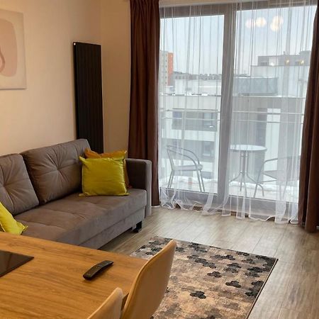 2-Room In New House, Wola Varsó Kültér fotó